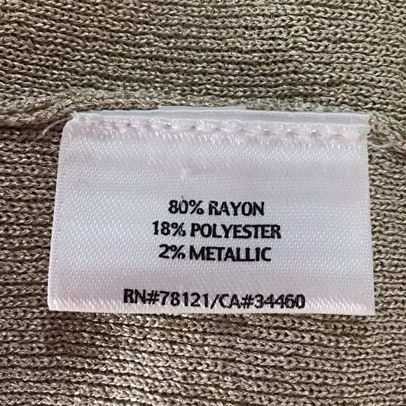 Eileen Fisher Italian Yarn Gold Metallic V Neck Sweater - Picture 4 of 4